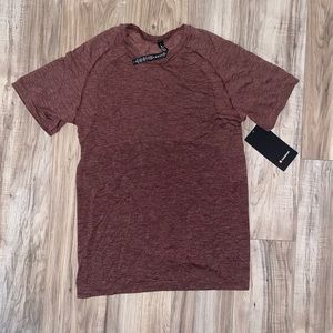 NWT Metal Vent Tech SS 2.0 Maroon